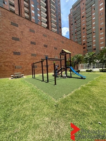 Apartamento de 3 alcobas en arriendo en Patio Bonito, Medellín, 78 m² · foto 14 de 15