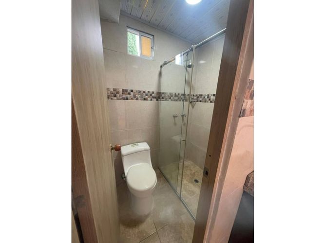 Casa de 3 alcobas en venta en El Castillo, Jamundí, 130 m² · foto 7 de 18