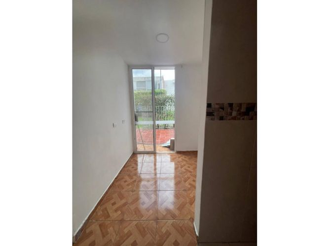 Casa de 3 alcobas en venta en El Castillo, Jamundí, 130 m² · foto 11 de 18