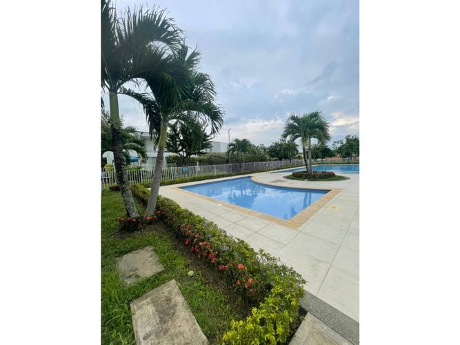 Casa de 3 alcobas en venta en El Castillo, Jamundí, 130 m² · foto 18 de 18