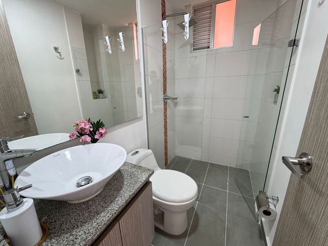 Apartamento de 3 alcobas en venta en Tres Esquinas, Sabaneta, 62 m² · foto 11 de 11
