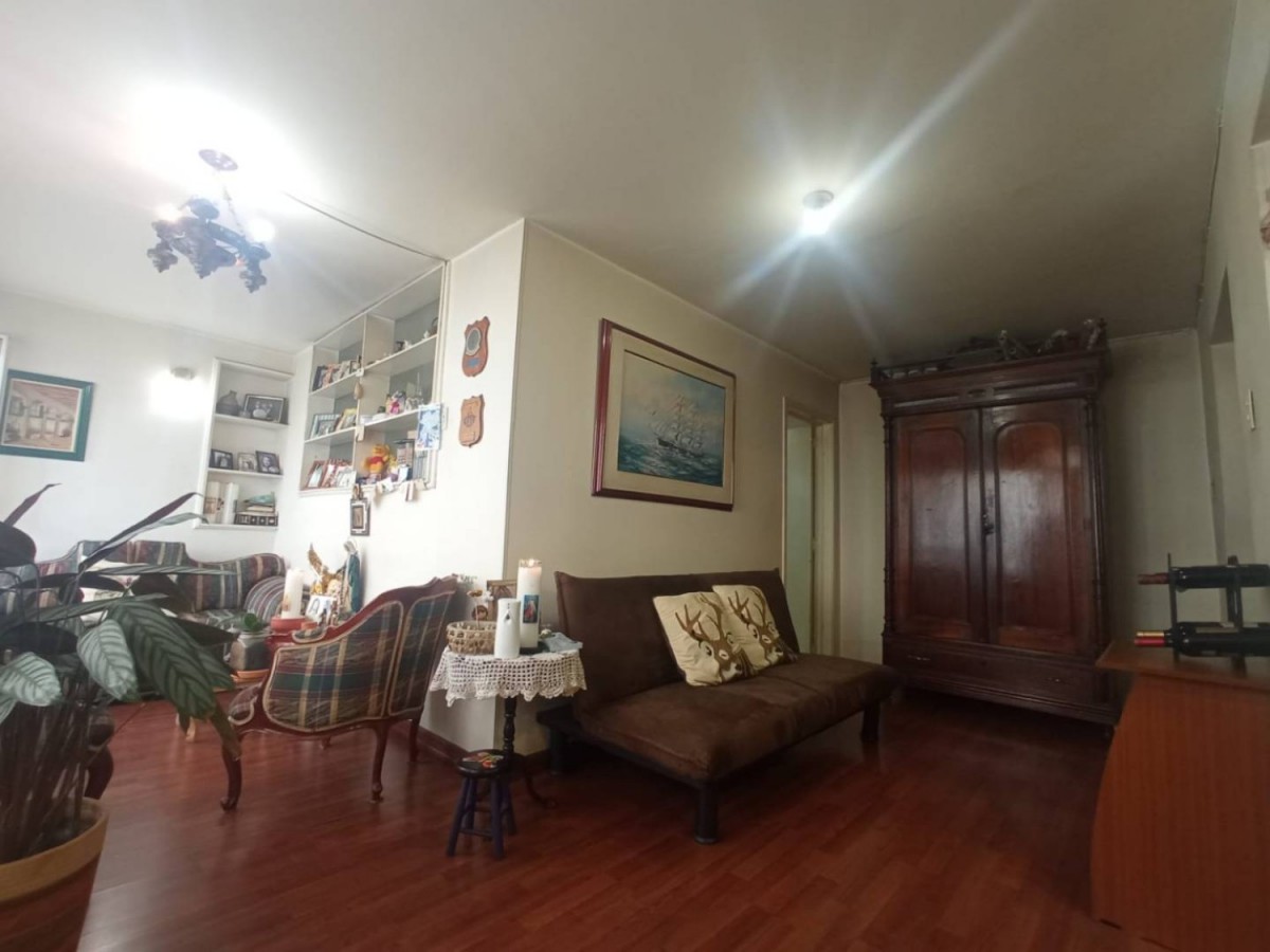 Casa en venta en Barrios Unidos, Bogotá · foto 3 de 24