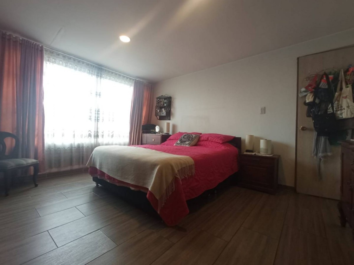 Casa en venta en Barrios Unidos, Bogotá · foto 7 de 24