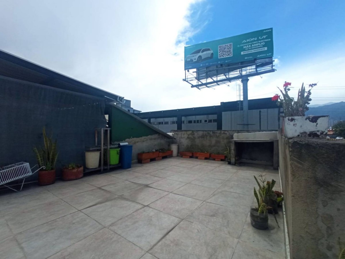Casa en venta en Barrios Unidos, Bogotá · foto 13 de 24