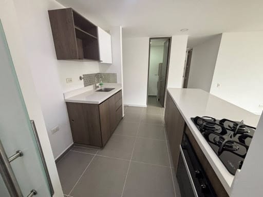Apartamento de 2 alcobas en arriendo en Cumbres, Envigado, 89 m² · foto 9 de 18