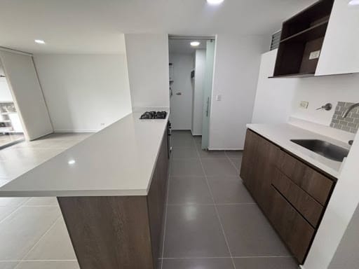 Apartamento de 2 alcobas en arriendo en Cumbres, Envigado, 89 m² · foto 13 de 18