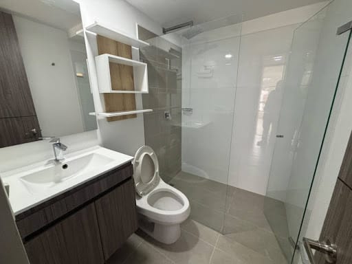 Apartamento de 2 alcobas en arriendo en Cumbres, Envigado, 89 m² · foto 16 de 18