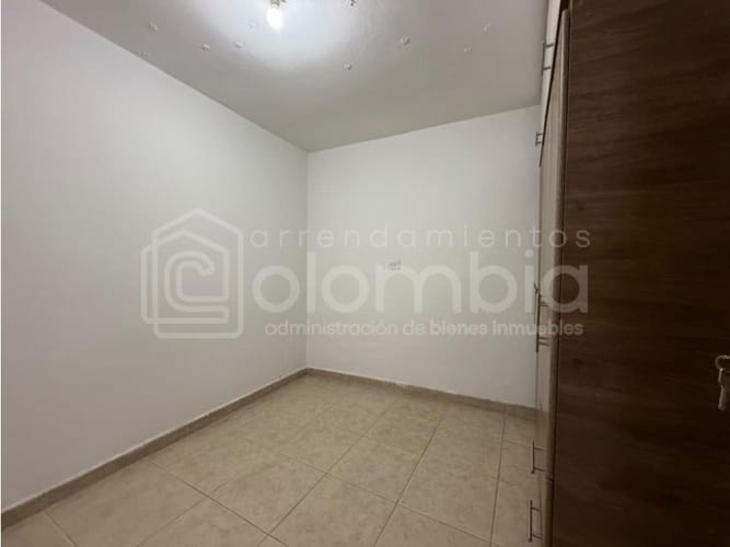 Casa de 6 alcobas en venta en Viviendas Del Sur, Itagüí, 145 m² · foto 6 de 21