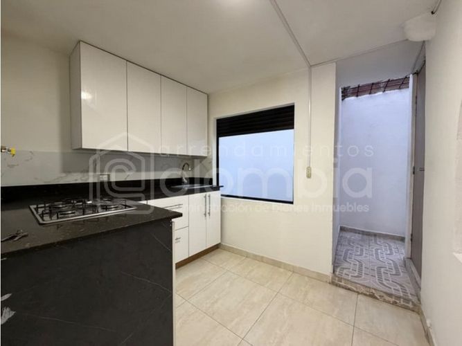 Casa de 6 alcobas en venta en Viviendas Del Sur, Itagüí, 145 m² · foto 8 de 21