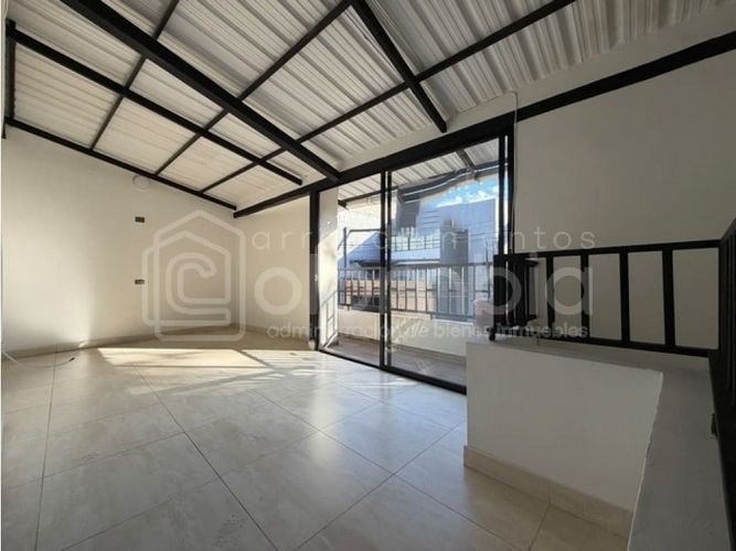 Casa de 6 alcobas en venta en Viviendas Del Sur, Itagüí, 145 m² · foto 11 de 21