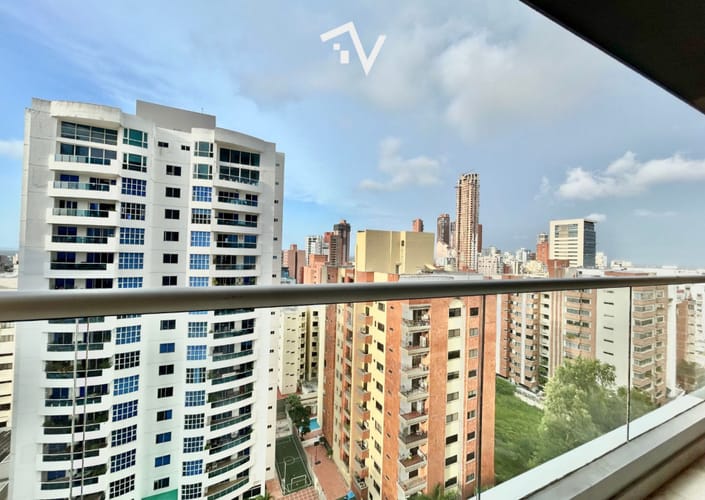 Apartamento de 3 alcobas en venta en Altos Del Prado, Barranquilla, 150 m² · foto 2 de 24