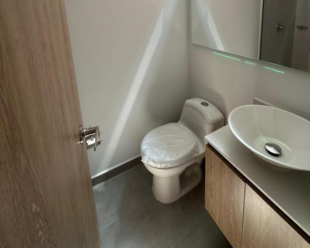 Apartamento de 3 alcobas en venta en Tres Esquinas, Sabaneta, 69 m² · foto 10 de 10
