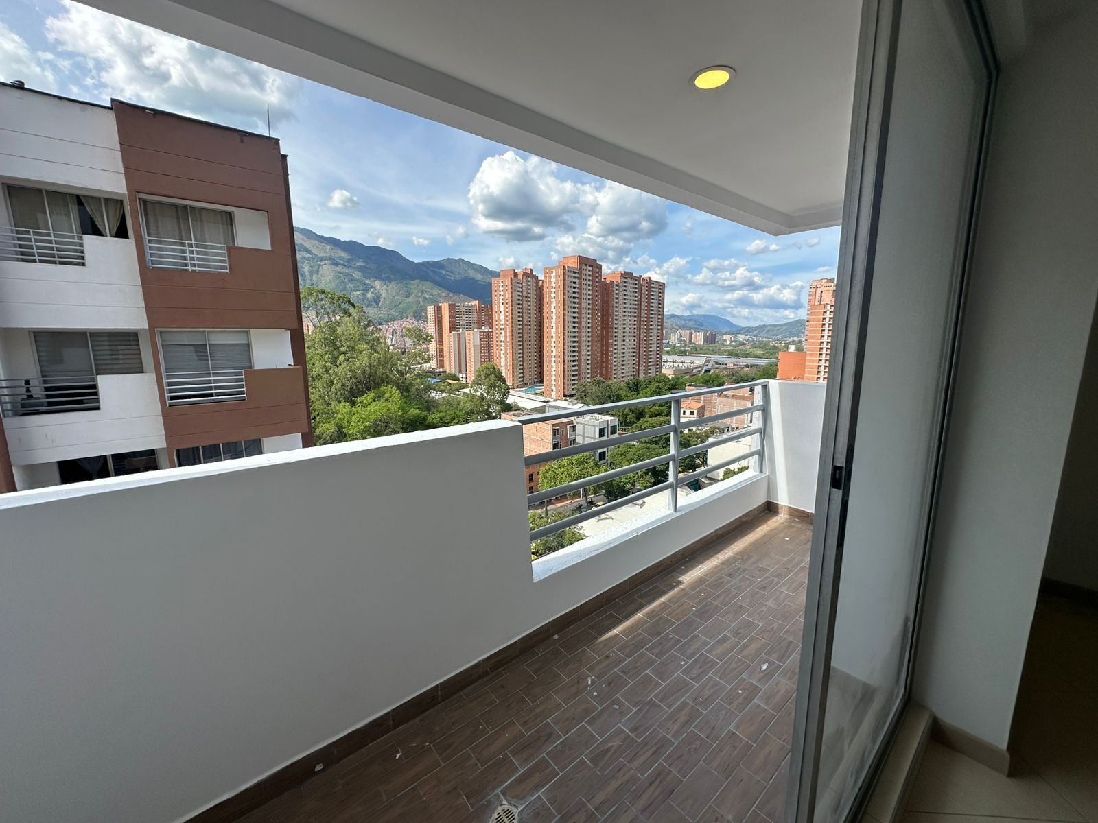 Apartamento en arriendo en La Florida, Bello · foto 8 de 10