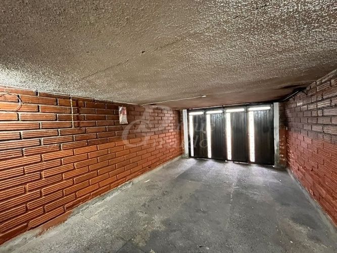 Casa de 7 alcobas en venta en Los Colores, Medellín, 450 m² · foto 22 de 24