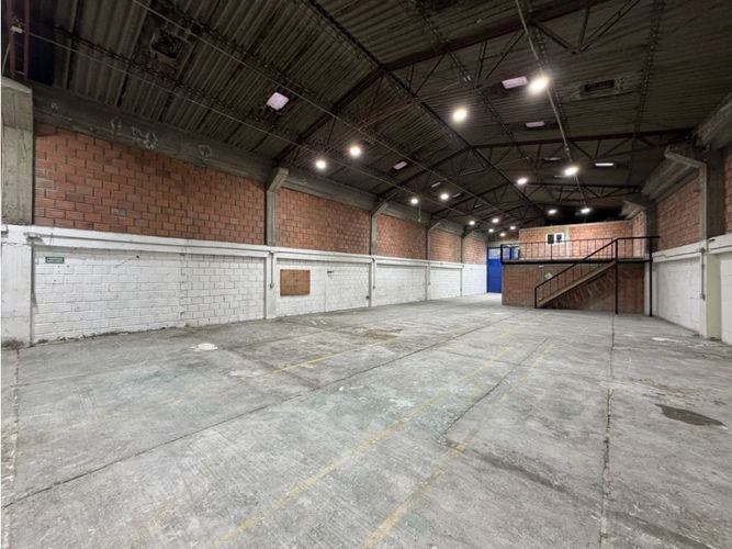 Bodega en arriendo en Malteria, Manizales, 500 m² · foto 5 de 24