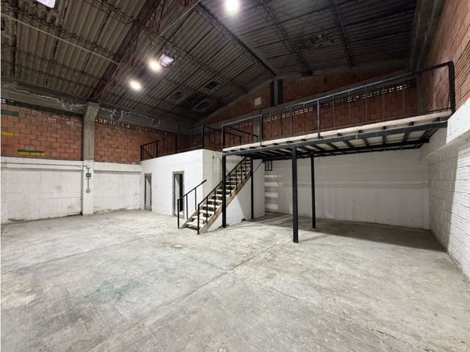 Bodega en arriendo en Malteria, Manizales, 500 m² · foto 7 de 24