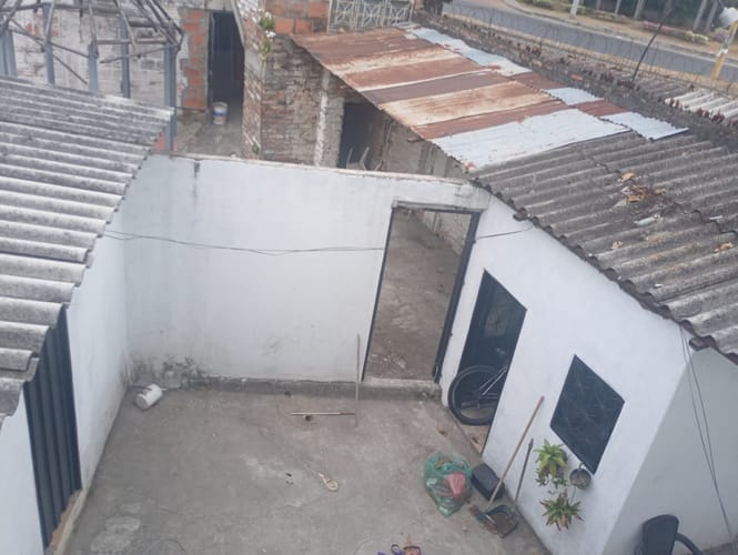 Casa de 9 alcobas en venta en Centenario, Girardot, 402 m² · foto 13 de 14