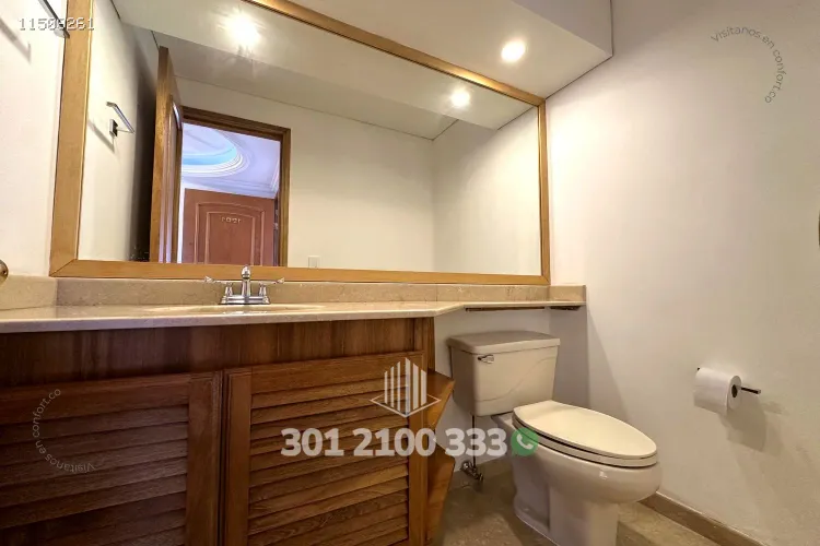 Apartamento de 3 alcobas en arriendo en Los Balsos, Medellín, 226 m² · foto 6 de 24