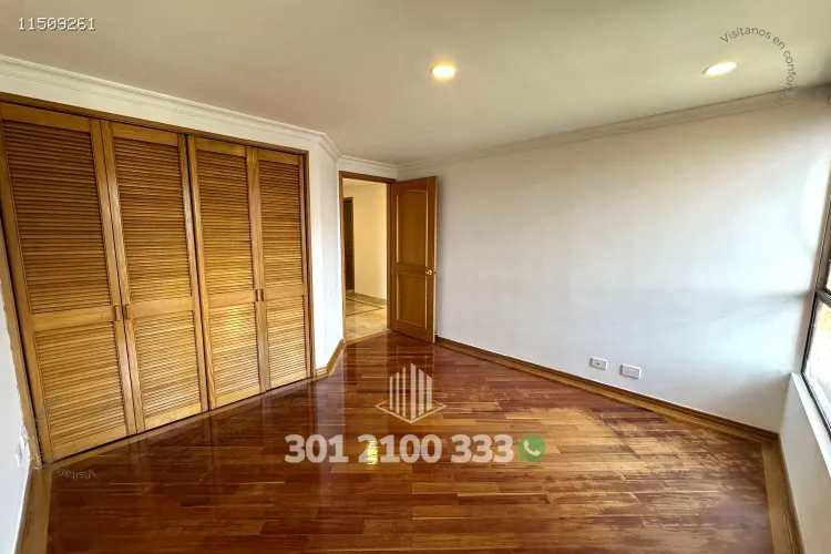 Apartamento de 3 alcobas en arriendo en Los Balsos, Medellín, 226 m² · foto 22 de 24