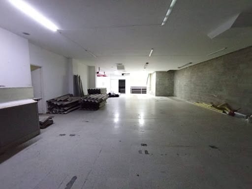 Local en arriendo en San Benito, Medellín, 1000 m² · foto 12 de 24