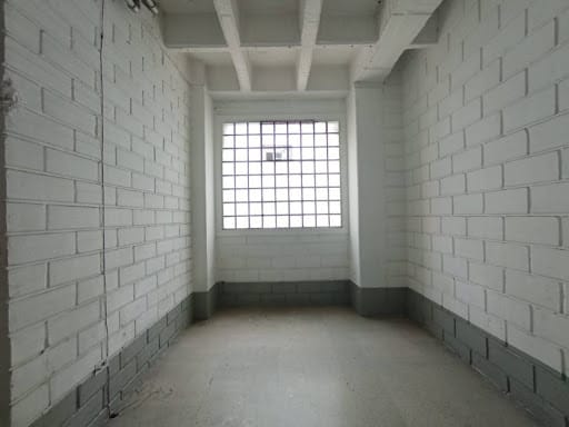 Local en arriendo en San Benito, Medellín, 1000 m² · foto 19 de 24