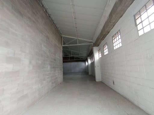 Local en arriendo en San Benito, Medellín, 1000 m² · foto 24 de 24