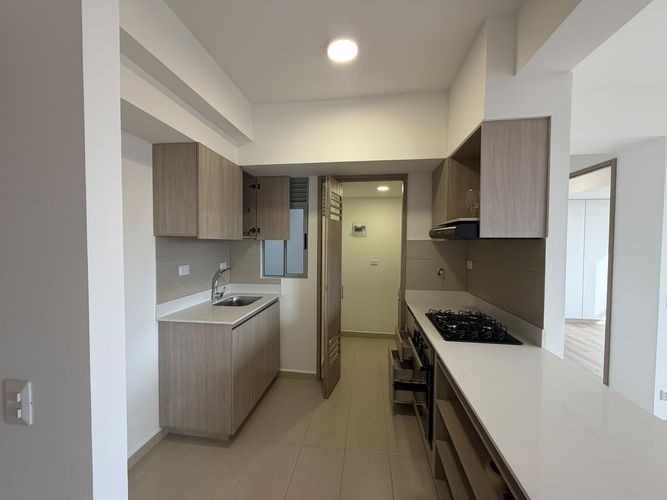 Apartamento de 1 alcoba en venta en El Porvenir, Rionegro, 55 m² · foto 8 de 19