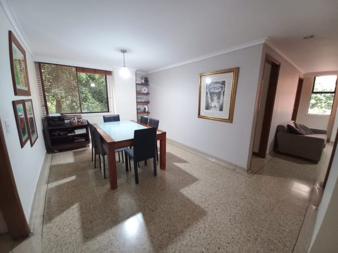 Apartamento de 3 alcobas en arriendo en Las Lomas, Medellín, 135 m² · foto 5 de 21