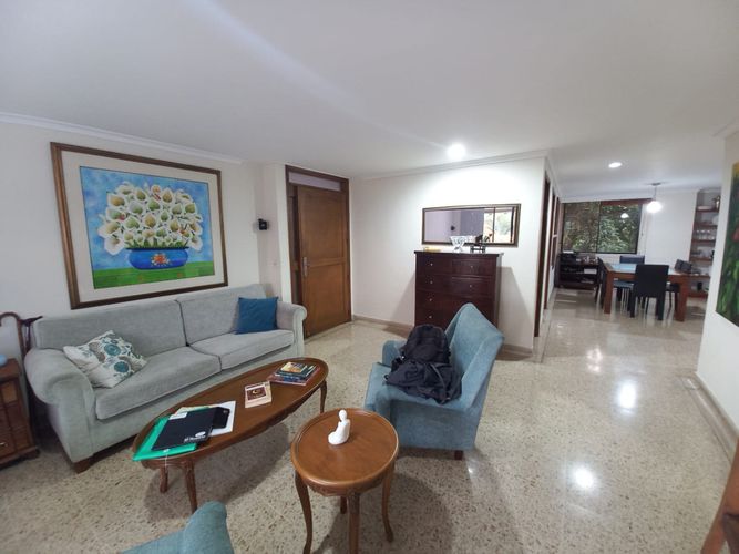 Apartamento de 3 alcobas en arriendo en Las Lomas, Medellín, 135 m² · foto 20 de 21
