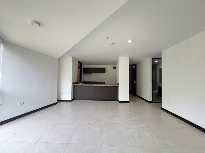 Apartamento de 1 alcoba en arriendo en La Convencion, Rionegro, 57 m² · foto 8 de 12