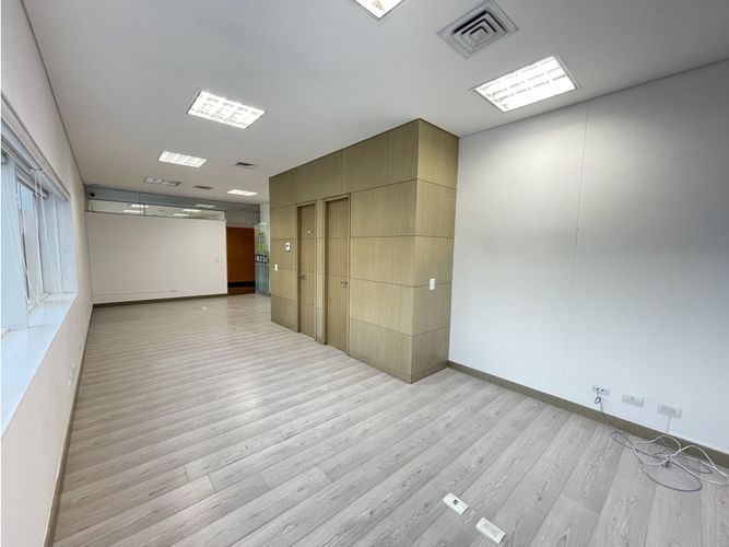 Oficina en venta en Ciudad Del Río, Medellín, 40 m² · foto 7 de 18