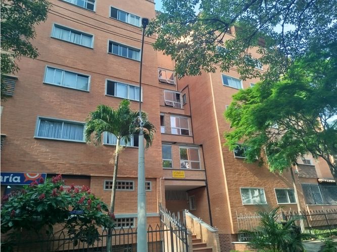 Apartamento de 3 alcobas en venta en Florida Nueva, Medellín, 137 m² · foto 22 de 22