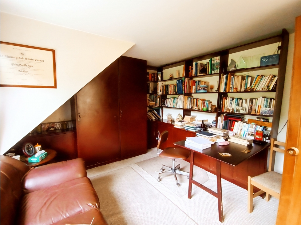 Casa en venta en Country Club, Bogotá · foto 19 de 24