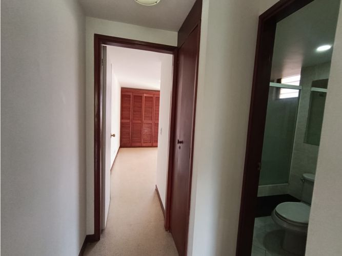 Apartaestudio en venta en Laureles, Medellín, 51 m² · foto 8 de 12