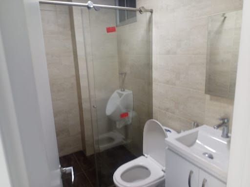 Oficina en arriendo en El Carmelo, Itagüí, 95 m² · foto 8 de 9