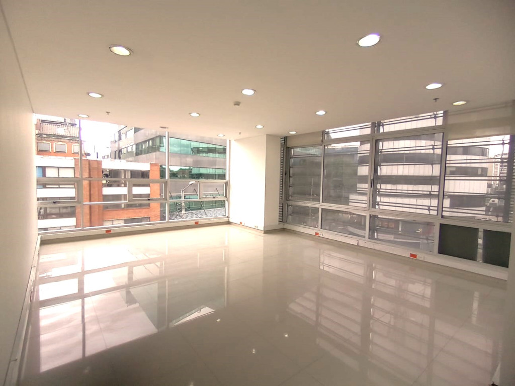 Oficina en Arriendo en Chico norte, Bogotá