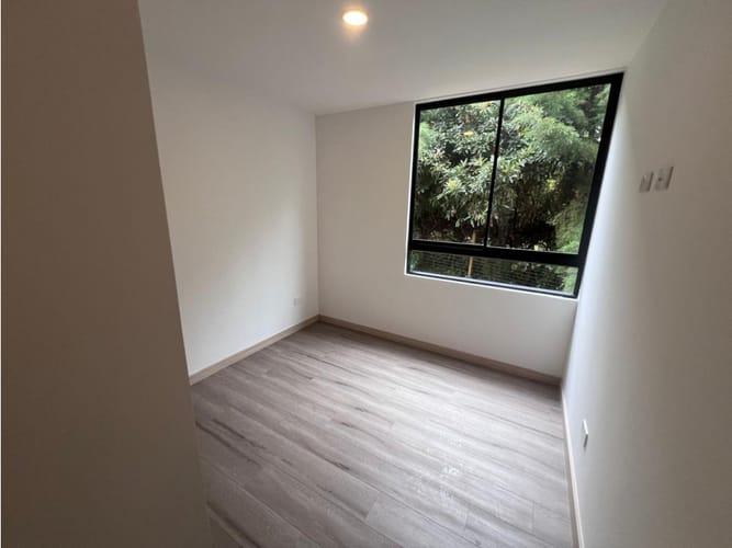 Apartamento de 2 alcobas en venta en Santa Elena, El Retiro, 77 m² · foto 12 de 14