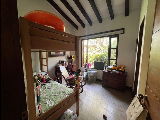 Casa de 4 alcobas en venta en El Tablazo, Rionegro, 403 m² · foto 16 de 24