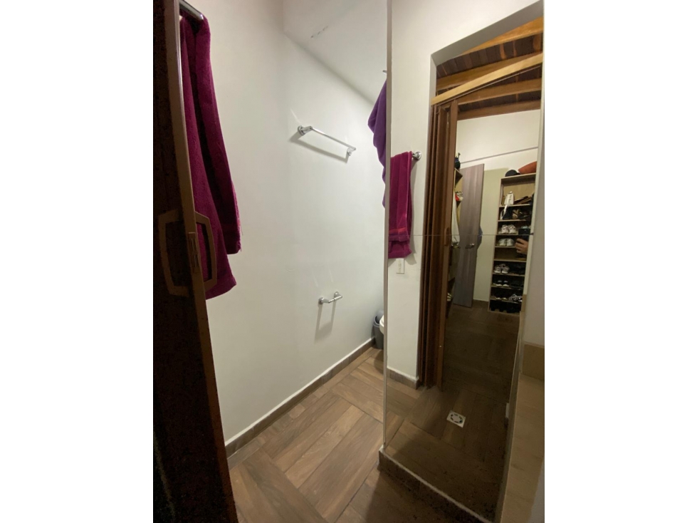 Apartamento en venta en La Abadia, Envigado · foto 20 de 22