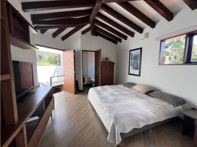 Casa de 4 alcobas en venta en El Tablazo, Rionegro, 403 m² · foto 23 de 24