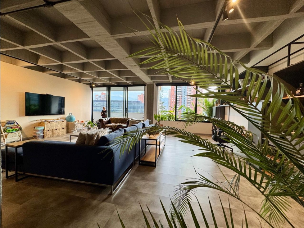 Apartamento en venta en El Poblado, Medellín · foto 4 de 21