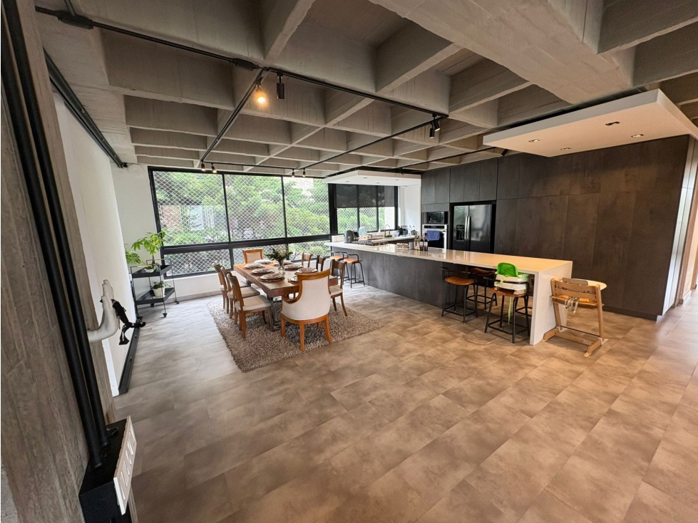 Apartamento en venta en El Poblado, Medellín · foto 6 de 21