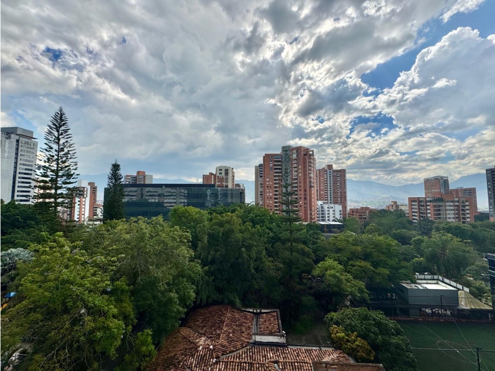 Apartamento en venta en El Poblado, Medellín · foto 11 de 21