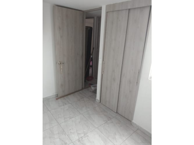 Apartamento de 3 alcobas en venta en Villa Del Parque, Sabaneta, 50 m² · foto 7 de 9