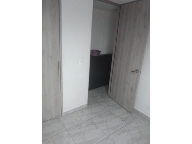 Apartamento de 3 alcobas en venta en Villa Del Parque, Sabaneta, 50 m² · foto 8 de 9