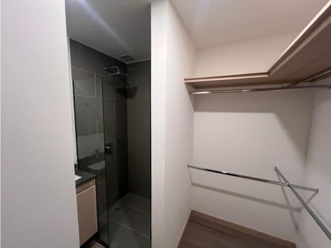 Apartamento de 3 alcobas en venta en Santa Elena, El Retiro, 77 m² · foto 6 de 17