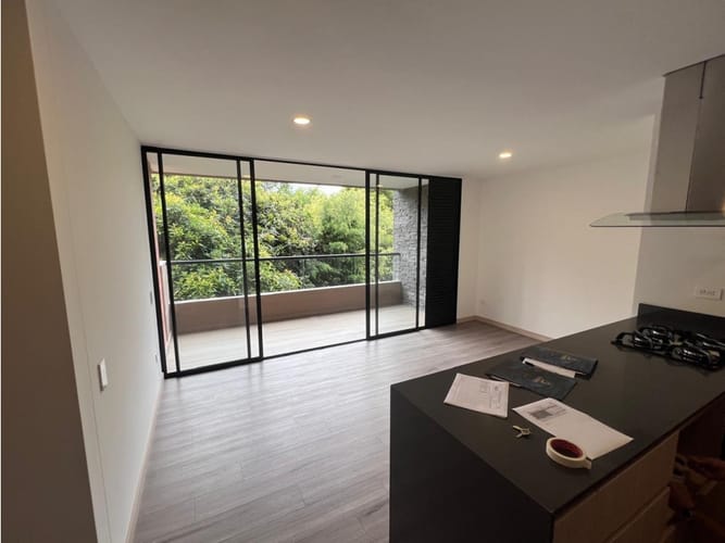 Apartamento de 3 alcobas en venta en Santa Elena, El Retiro, 77 m² · foto 10 de 17