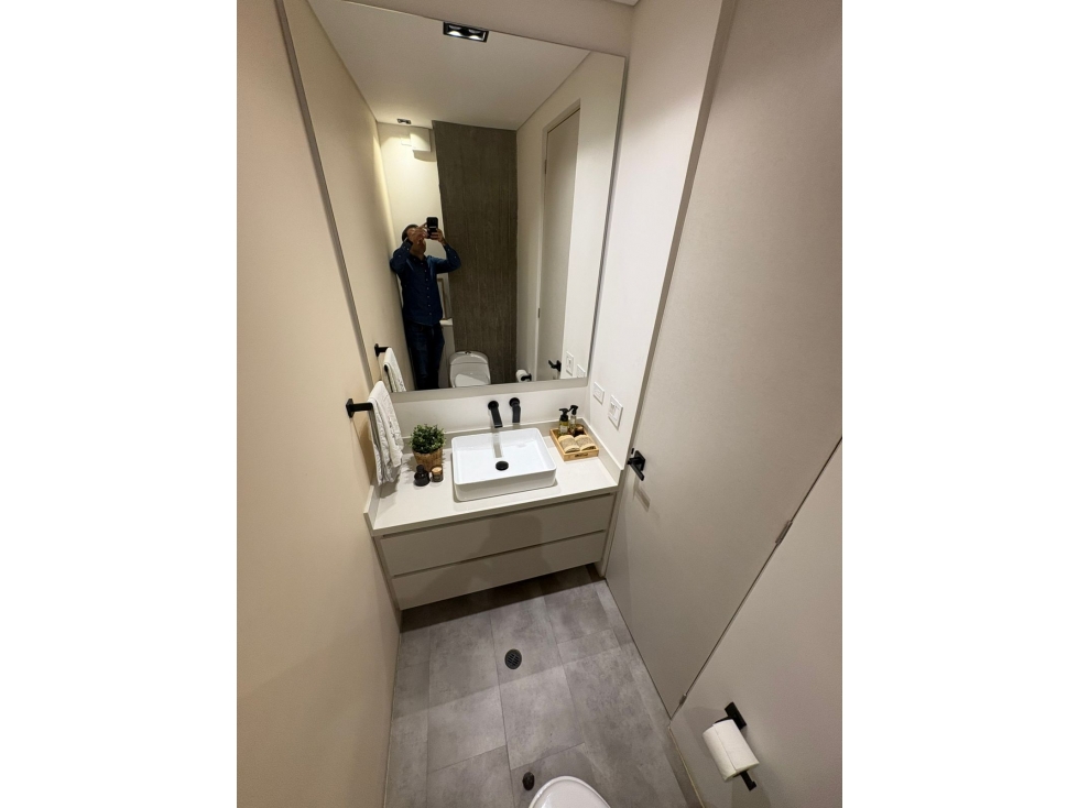 Apartamento en venta en El Poblado, Medellín · foto 21 de 21
