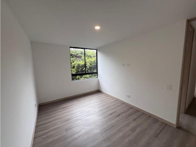 Apartamento de 3 alcobas en venta en Santa Elena, El Retiro, 77 m² · foto 16 de 17