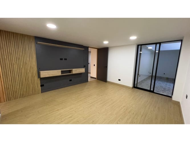 Apartamento de 3 alcobas en venta en Laureles, Medellín, 164 m² · foto 6 de 20